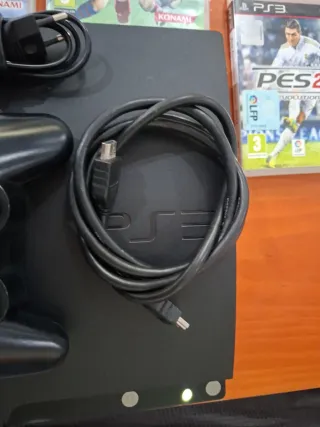 Consola PS3 Sony Negra + Mando y Juegos