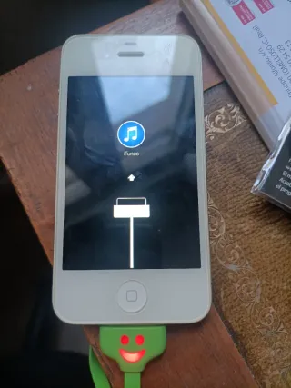 iPhone 4s Bianco (Senza Batteria)