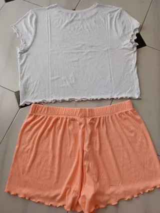 Pijama Talla 40/42/44 (da menos)