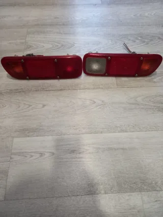 Pilotos Traseros Nissan Terrano 2 Parachoques