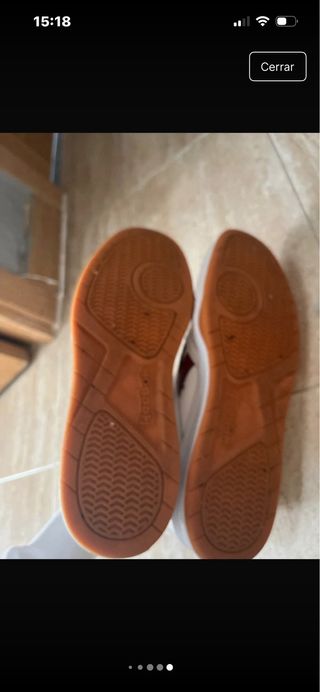 Zapatillas Reebok Blancas y Rojas