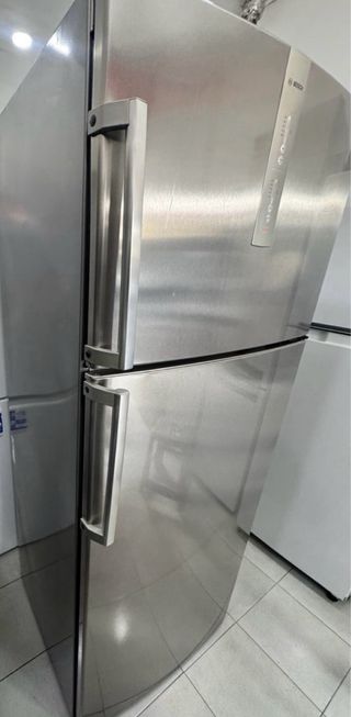 FRIGORÍFICO DOS PUERTAS BOSCH EN ACERO INOXIDABLE