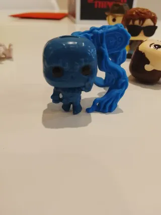 Figuras Stranger Things Kinder Joy