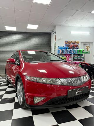 Honda Civic 1.8 VTEC