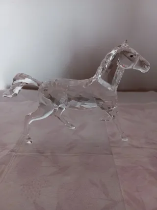 Caballo Swarovski al galope