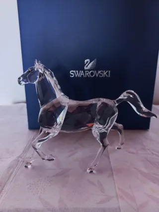 Caballo Swarovski al galope