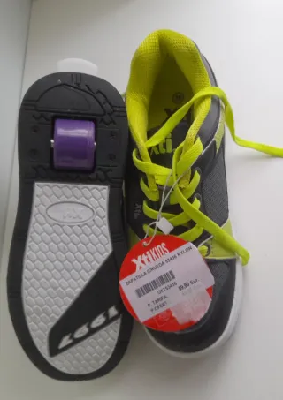Zapatillas Xti Kids con ruedas