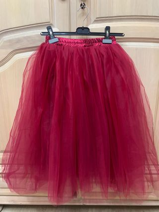 Falda tul rojo granate