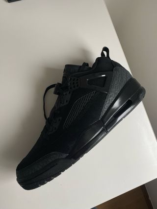 Jordan Spizike Low Preto