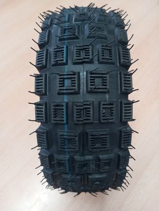 Neumático patinete eléctrico 3.00-4