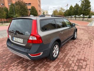 Volvo XC70 2.4 D5 AWD MANUAL 6 VELOCIDADES