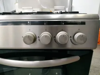 Cocina de gas butano Corbero 50x87cm