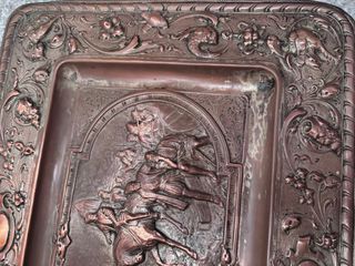 Bandeja cobre repujado decorativa