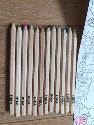 Lote Dibujo Ikea Lápices,Rotuladores y rollo papel