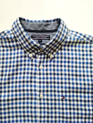 Camisa Tommy Hilfiger cuadros azul y negro