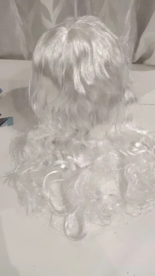 Peluca larga blanca