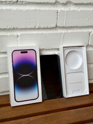 iPhone 14 Pro Morado