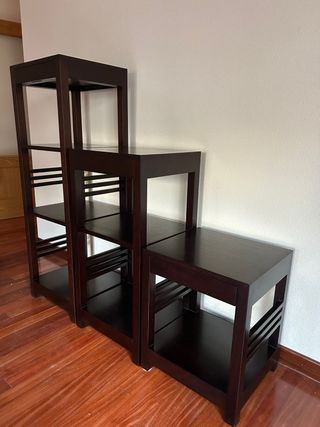 Estantería de madera con 3 modulos. Negociable.