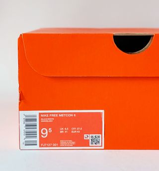 T43 - Zapatillas Nike Free Metcon 6 - Black/White