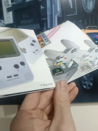 Folleto promocional Nintendo 64 y Game Boy