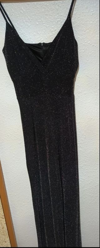 Mono negro largo con brillos