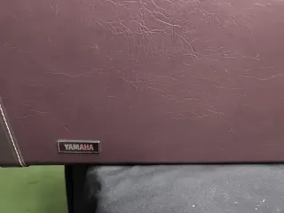 Trombón Yamaha con accesorios YSL 683