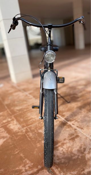 Bicicleta Electra Negra muy Poco Uso