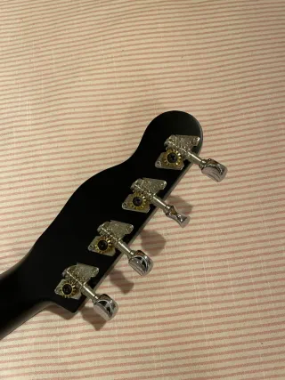 Ukulele Fender Soprano Nero