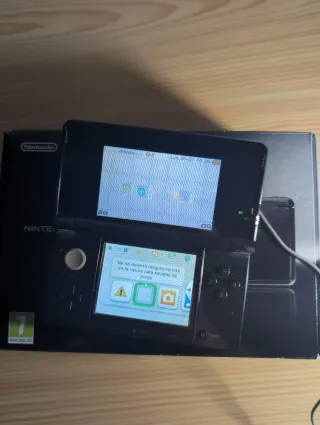 Nintendo 3DS Negra + Caja Original