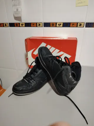 Air Jordan 1 Low Negro