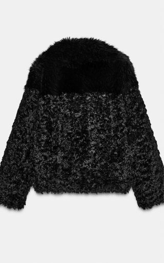 Abrigo pelo corto Zara