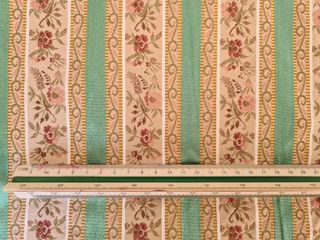 Tessuto jacquard damascato rigato 500 x 140 cm