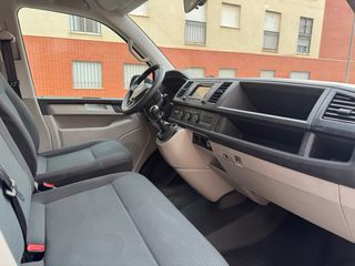 Volkswagen Transporter T6 2017 9 plazas 150 cv