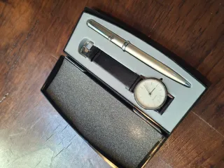 Set de Regalo: Reloj y Bolígrafo QUARTZ