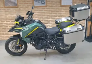 BENELLI TRK 702 X 2024 - 4700 KM - Extras