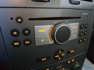 OPEL Astra GTC 1.8 16v Sport