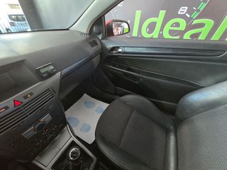 OPEL Astra GTC 1.8 16v Sport