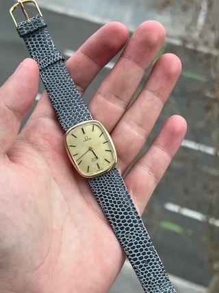 Omega De Ville Ellipse Oro Cuarzo