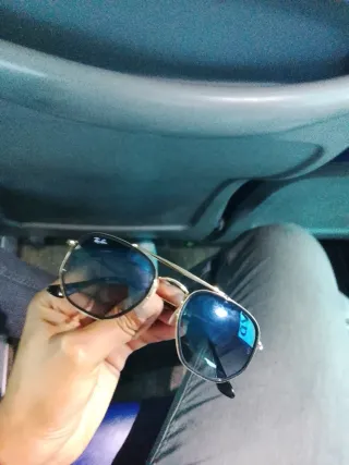 Gafas de sol Ray-Ban Aviator azules y doradas
