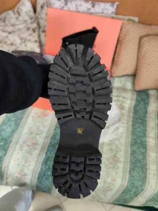 Stivali neri donna allacciati