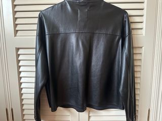 Sobrecamisa polipiel Zara