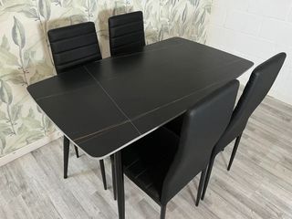 OFERTA DE PACK DE MESA COMEDOR + 4 SILLAS