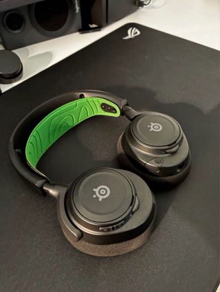 Cuffie SteelSeries Arctis Nova 7X