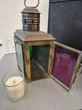 Antiguo farol náutico de latón