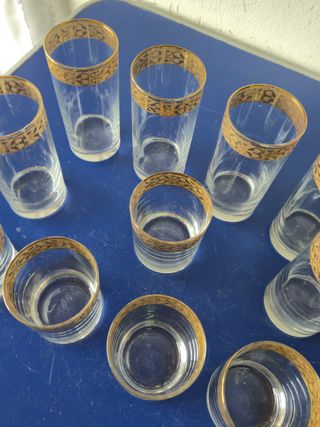 Bicchieri in Vetro Vintage con Bordo Dorato