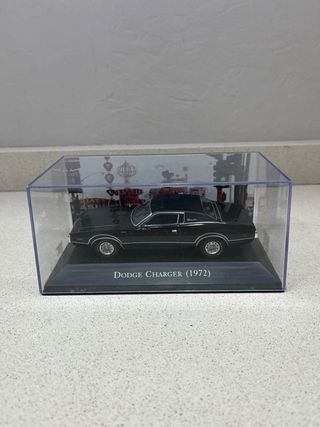 Coches a escala: Shelby, Camaro, Charger