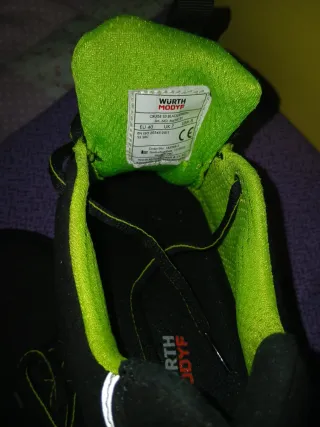 Zapatos de trabajo FAL negros y verdes