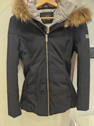 Piumino Yes-Zee nero e oro