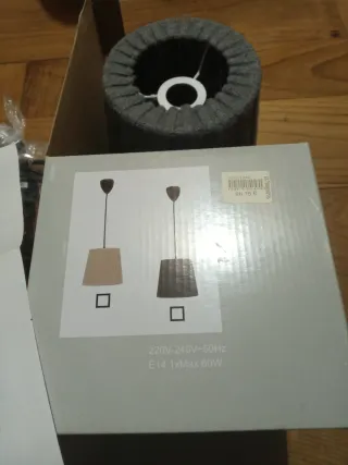 Lámpara colgante de punto tejida