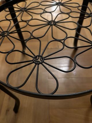 Mesa auxiliar cristal y metal redonda